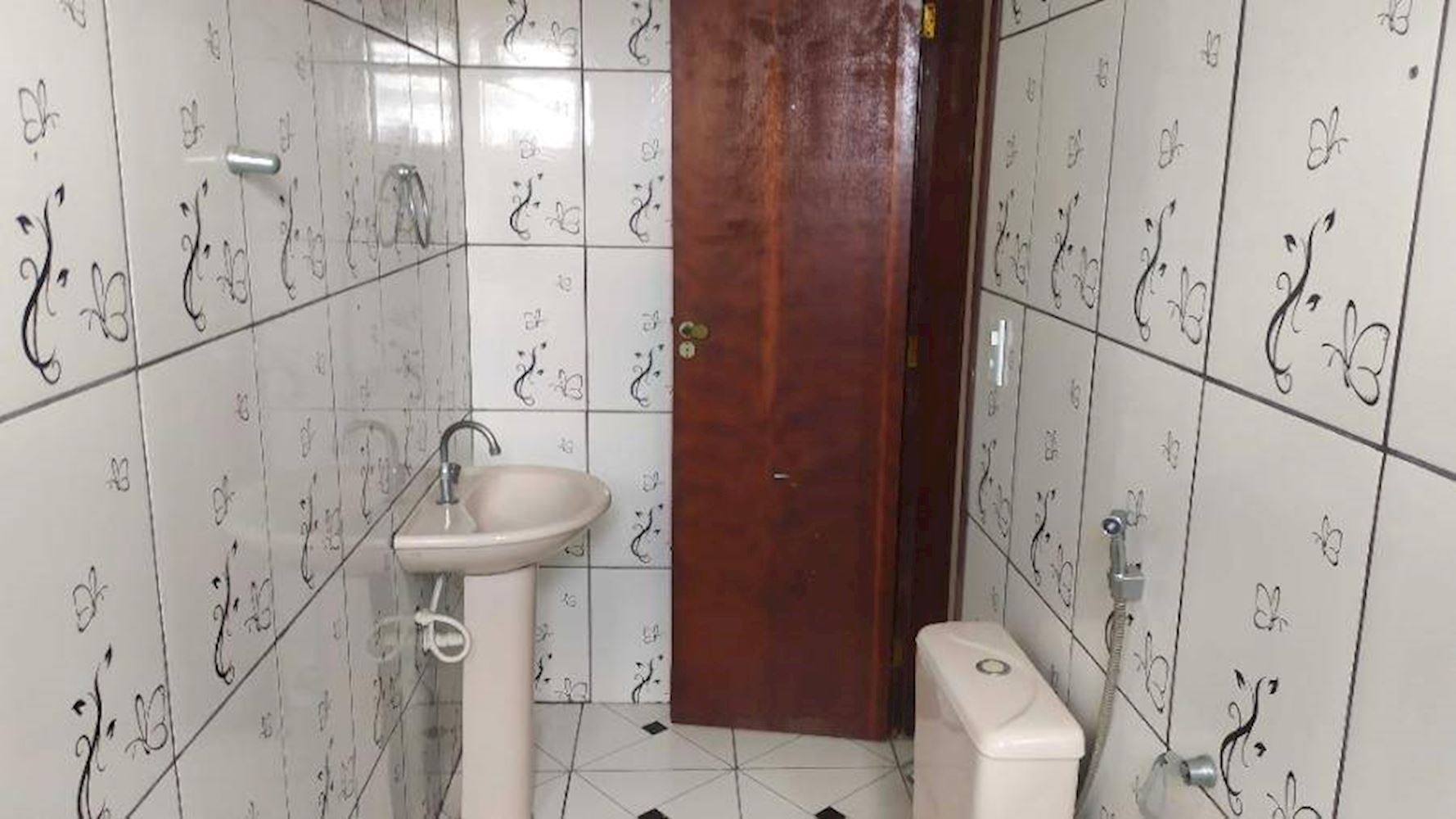 Casa, Padrão, 1 vaga(s) de garagem, localizado em Camaçari - BA