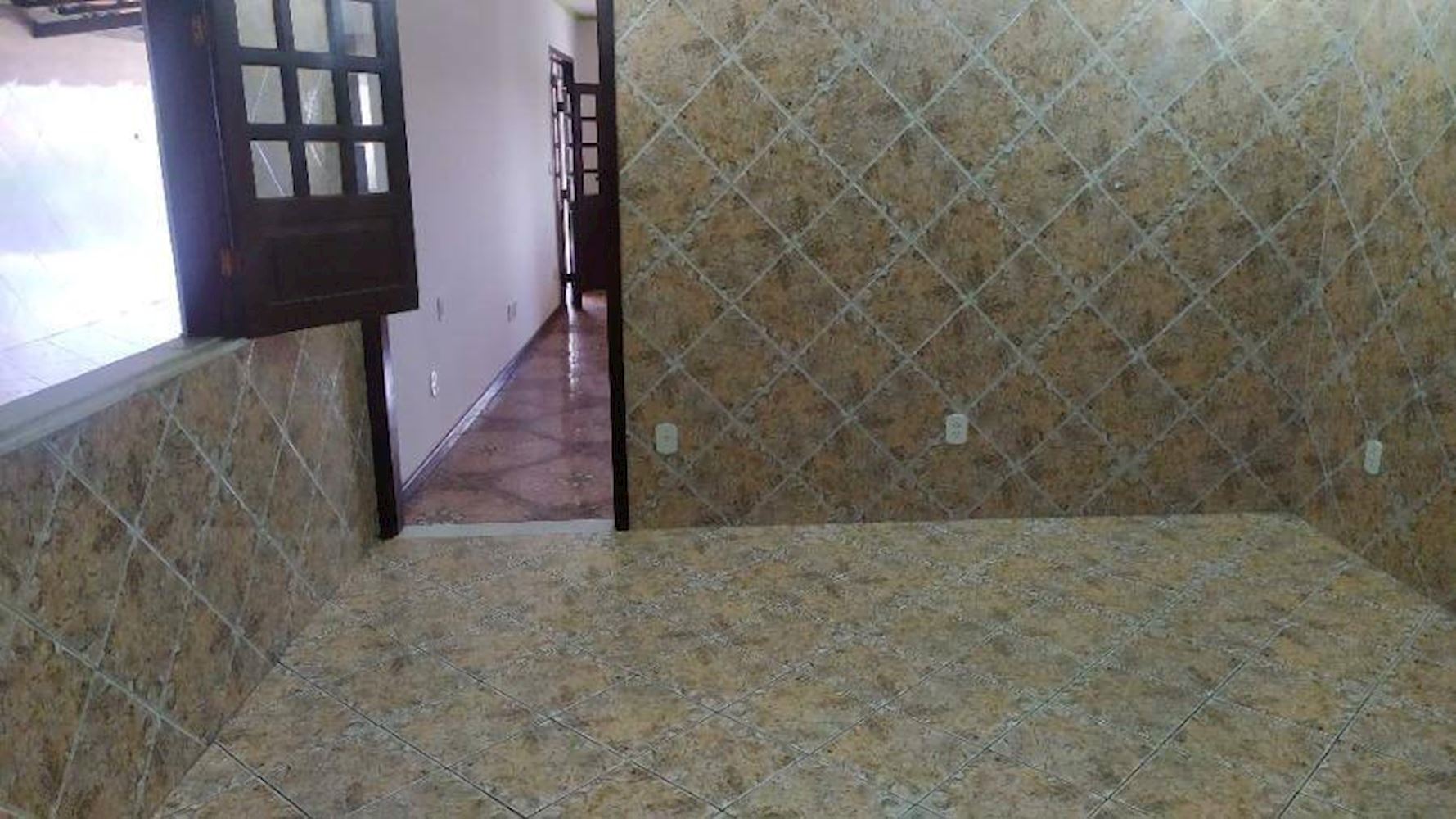 Casa, Padrão, 1 vaga(s) de garagem, localizado em Camaçari - BA
