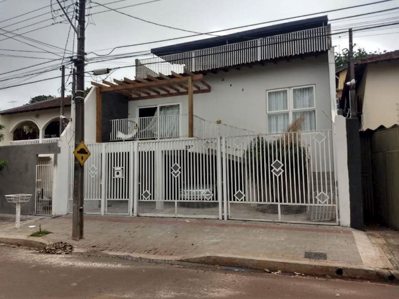Casa, Padrão, 1 vaga(s) de garagem, localizado em Londrina - PR, bairro Jardim Alvorada