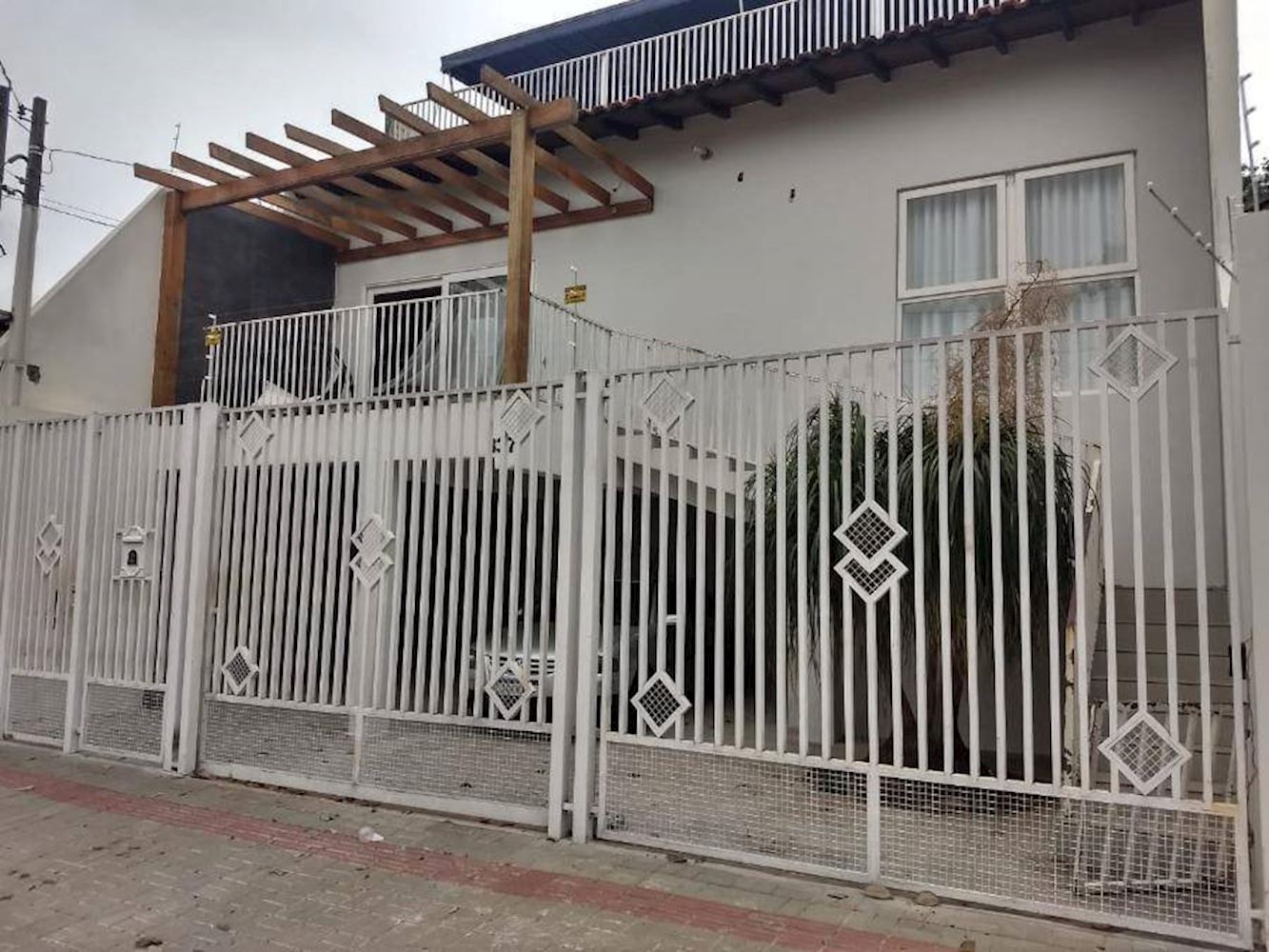 Casa, Padrão, 1 vaga(s) de garagem, localizado em Londrina - PR, bairro Jardim Alvorada
