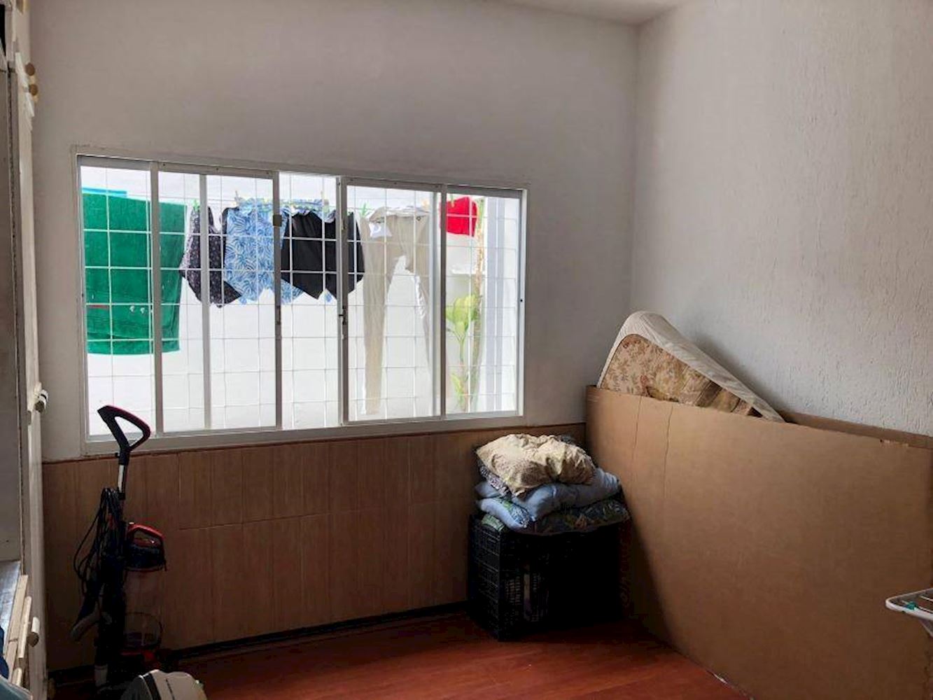 Casa, Padrão, 1 vaga(s) de garagem, localizado em Londrina - PR, bairro Jardim Alvorada