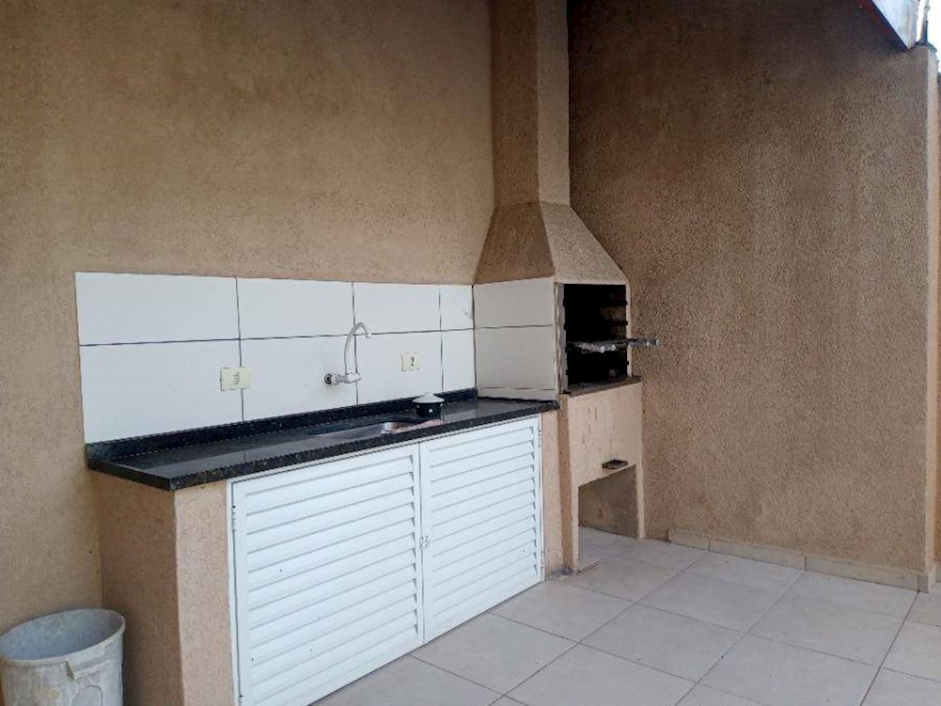 Casa, Padrão, 1 vaga(s) de garagem, localizado em Peruíbe - SP, bairro Jardim Imperador