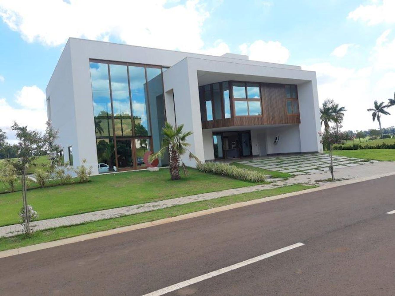 Casa, Em condomínio, 1 vaga(s) de garagem, localizado em Foz Do Iguaçu - PR, bairro Centro