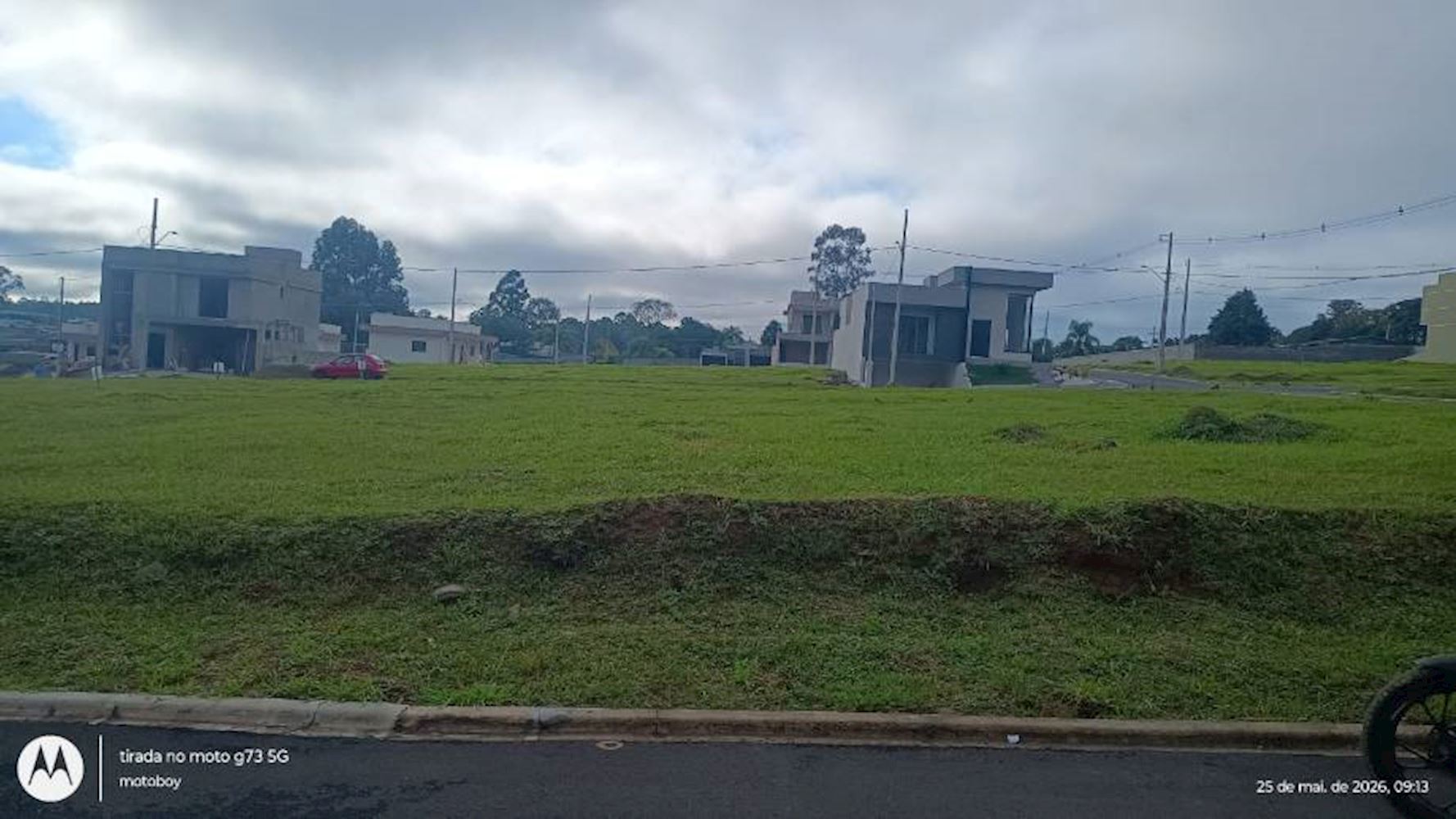 Lote, Em Condomínio, 0 vaga(s) de garagem, localizado em Ponta Grossa - PR, bairro Colônia Dona Luíza