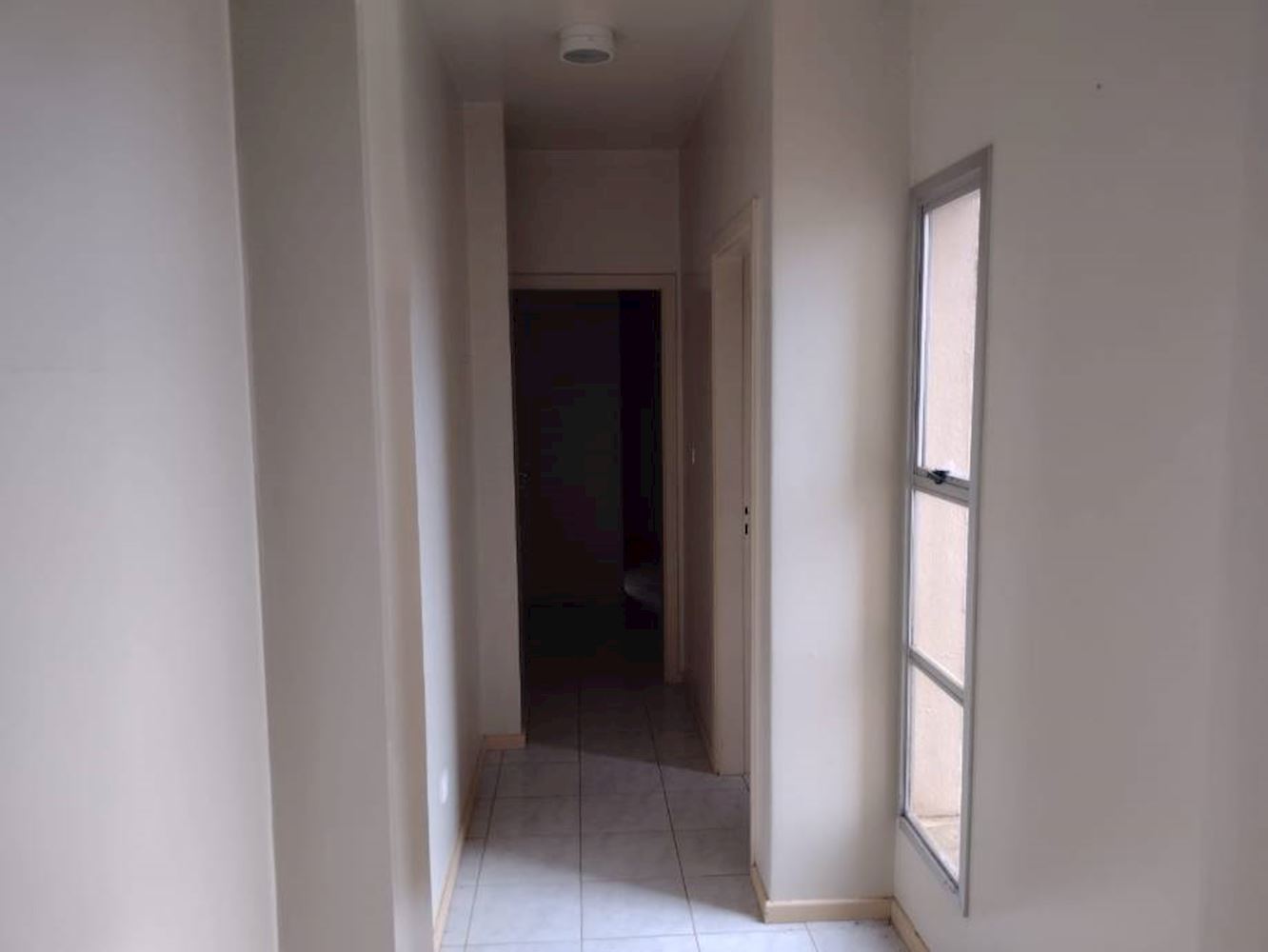 Apartamento, Padrão, 1 vaga(s) de garagem, localizado em Arapongas - PR, bairro Vila Cascata