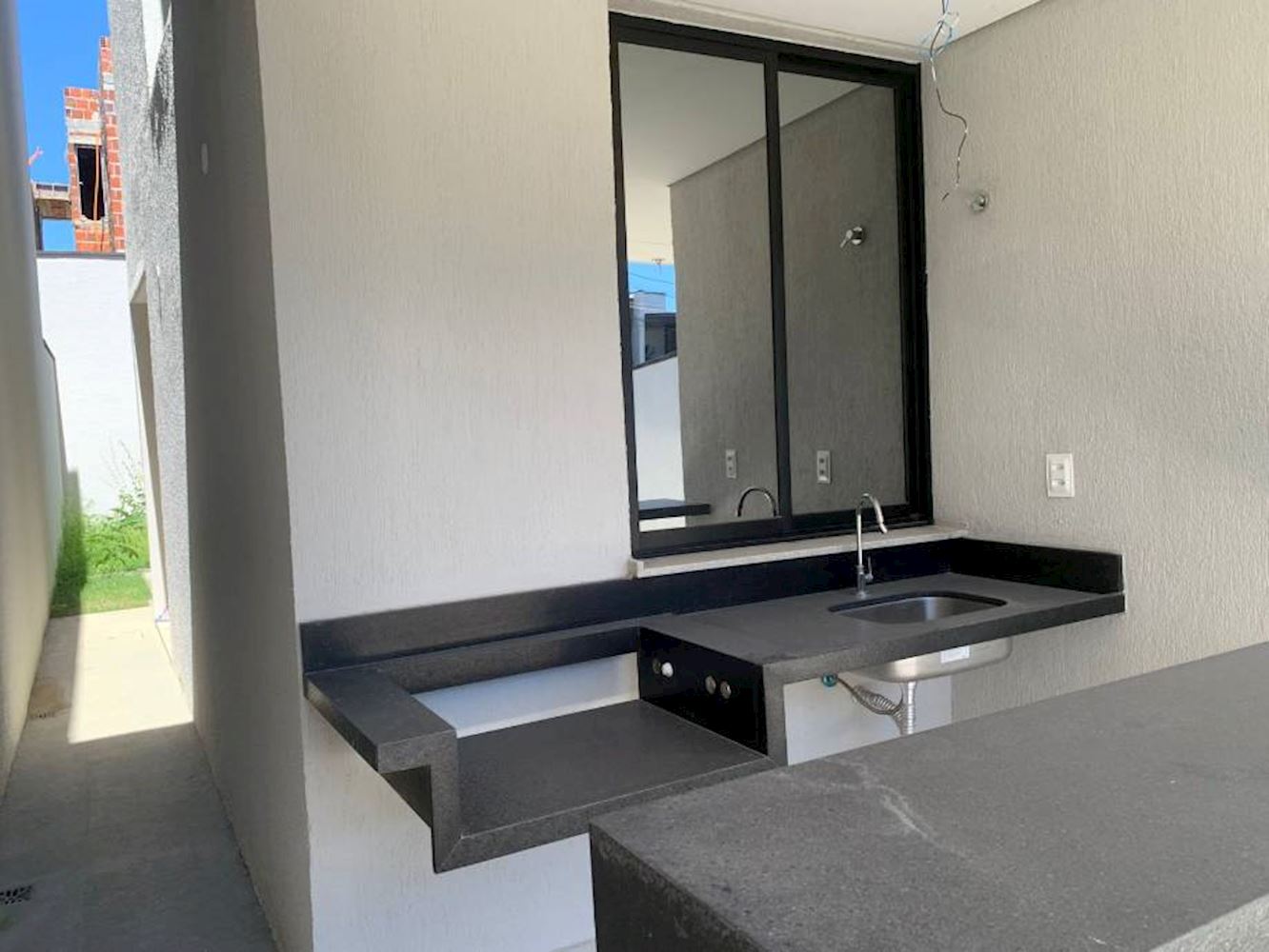 Casa, Em condomínio, 0 vaga(s) de garagem, localizado em Eusébio - CE, bairro Timbu
