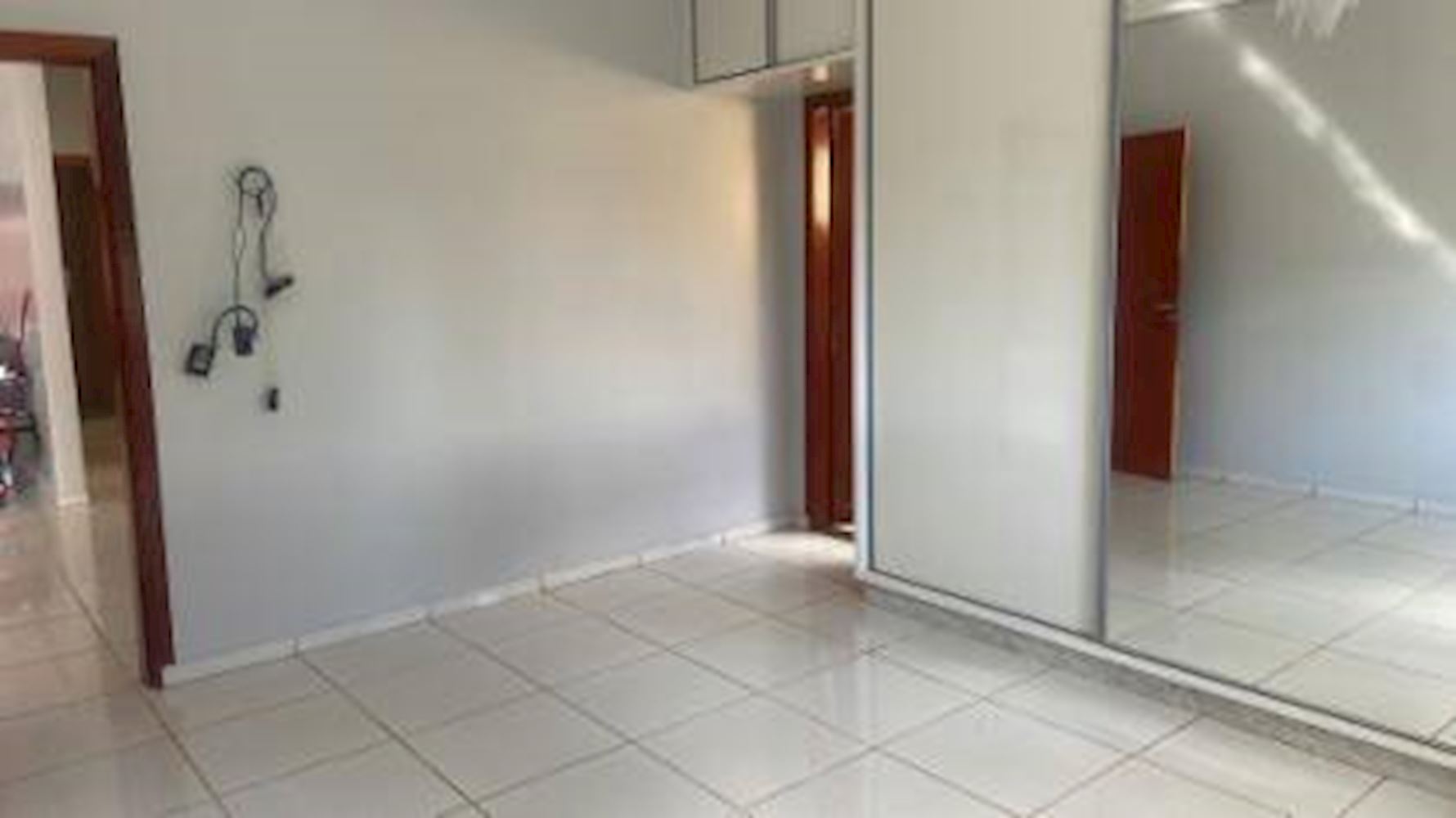 Casa, Padrão, 1 vaga(s) de garagem, localizado em Montividiu - GO, bairro Setor Tiuba