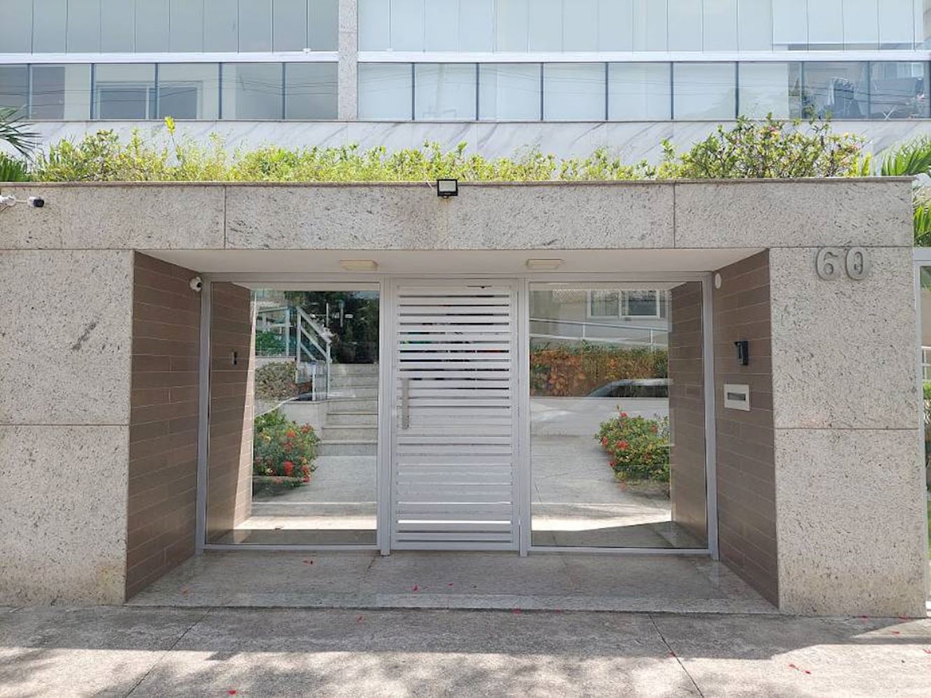 Apartamento, Padrão, 0 vaga(s) de garagem, localizado em Rio De Janeiro - RJ, bairro Recreio dos Bandeirantes