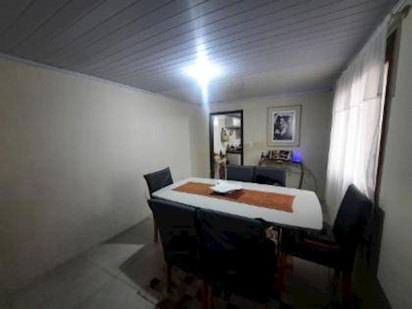 Apartamento, Padrão, 0 vaga(s) de garagem, localizado em Porto Alegre - RS, bairro Rubem Berta