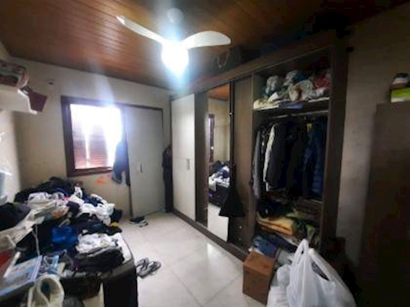 Apartamento, Padrão, 0 vaga(s) de garagem, localizado em Porto Alegre - RS, bairro Rubem Berta