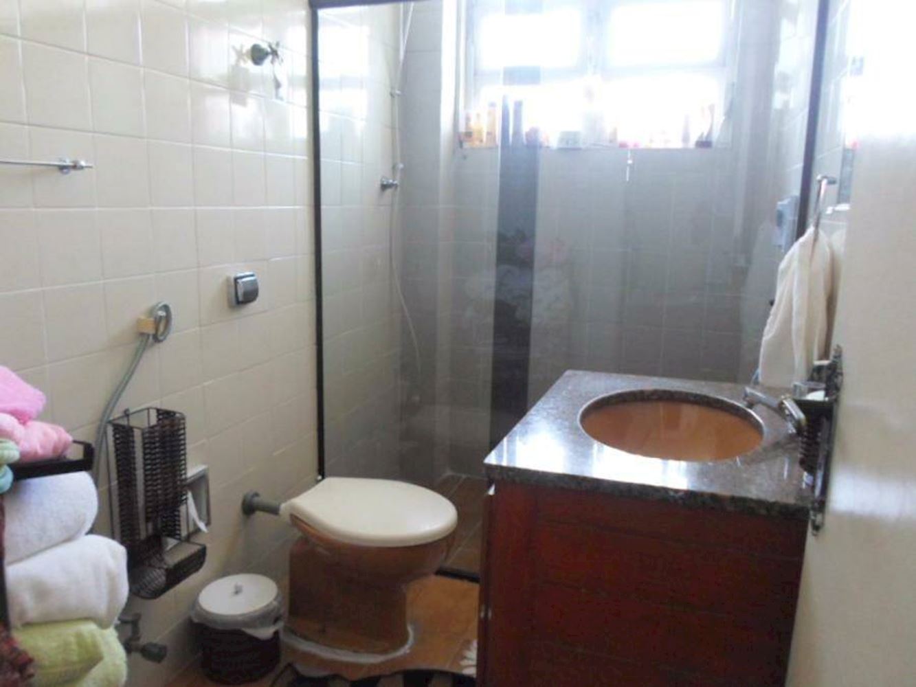 Apartamento, Padrão, 0 vaga(s) de garagem, localizado em Guarujá - SP, bairro Pitangueiras