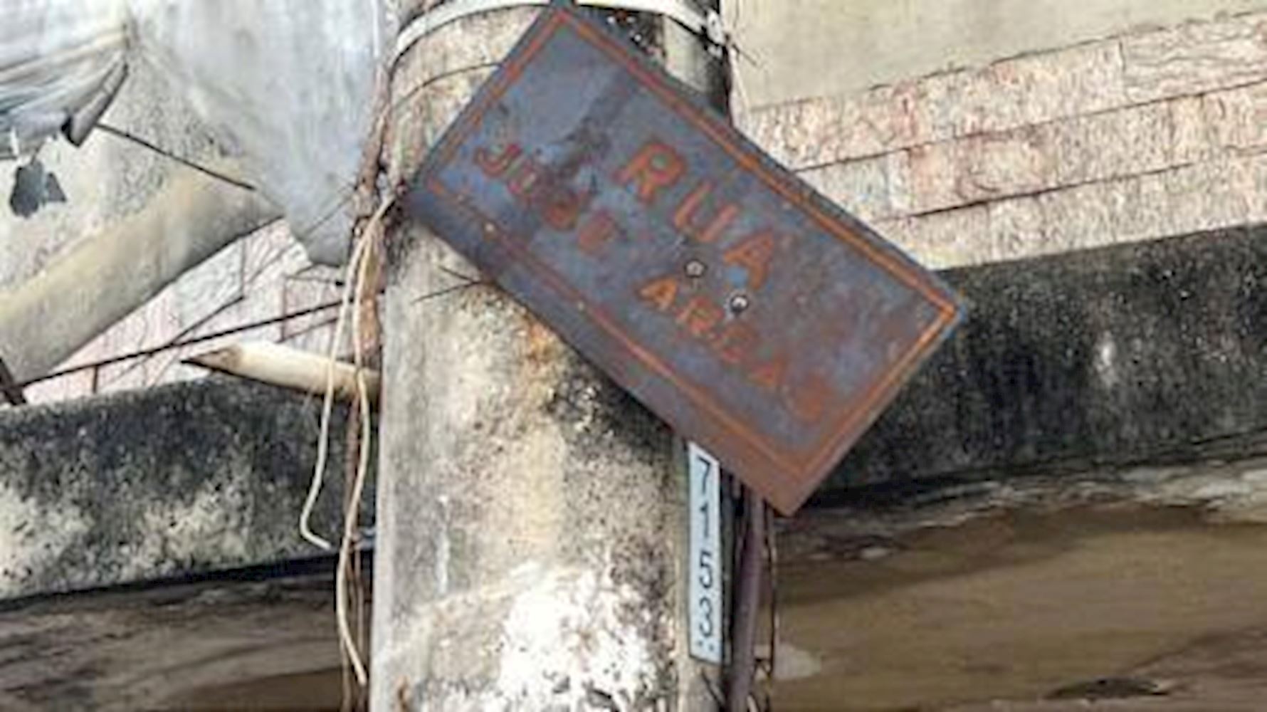 Apartamento, Padrão, 0 vaga(s) de garagem, localizado em Nova Iguaçu - RJ, bairro Caonze