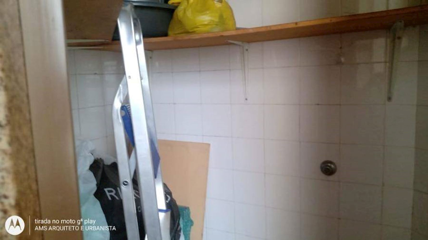 Apartamento, Padrão, 0 vaga(s) de garagem, localizado em Nova Iguaçu - RJ, bairro Caonze