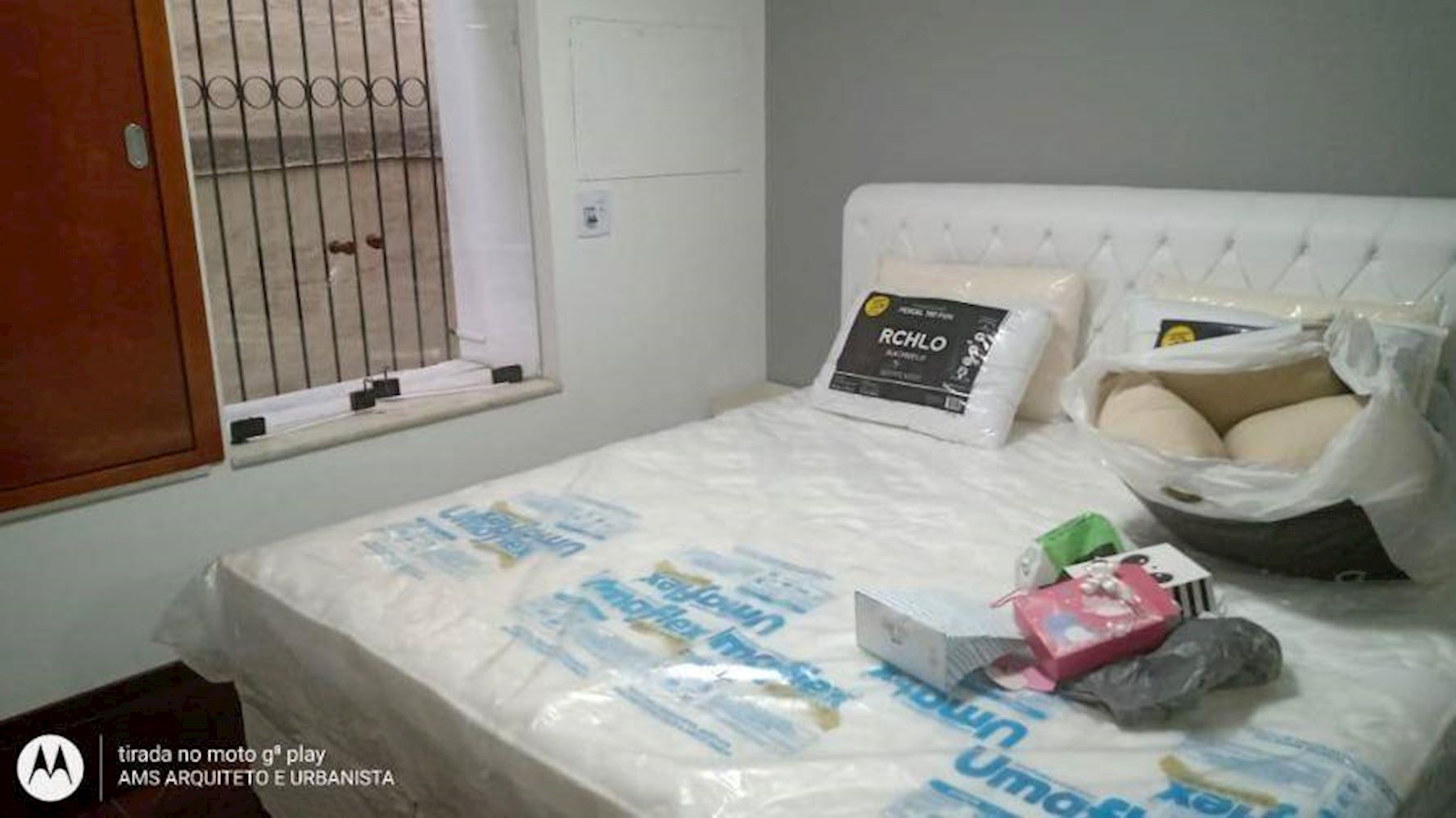 Apartamento, Padrão, 0 vaga(s) de garagem, localizado em Nova Iguaçu - RJ, bairro Caonze