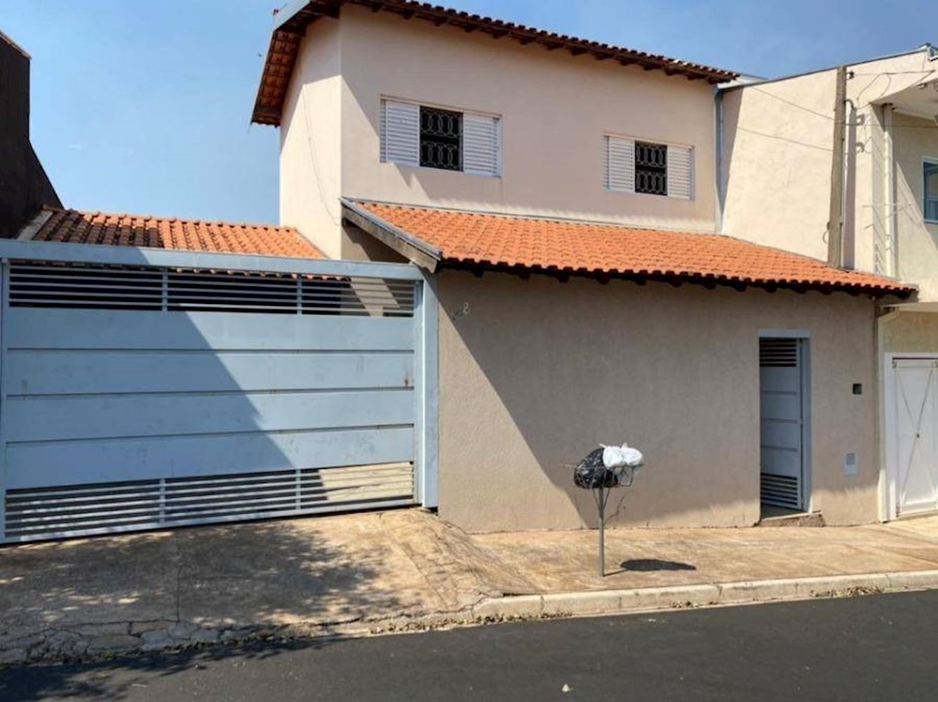Casa, Padrão, 1 vaga(s) de garagem, localizado em São Carlos - SP, bairro Parque dos Timburis