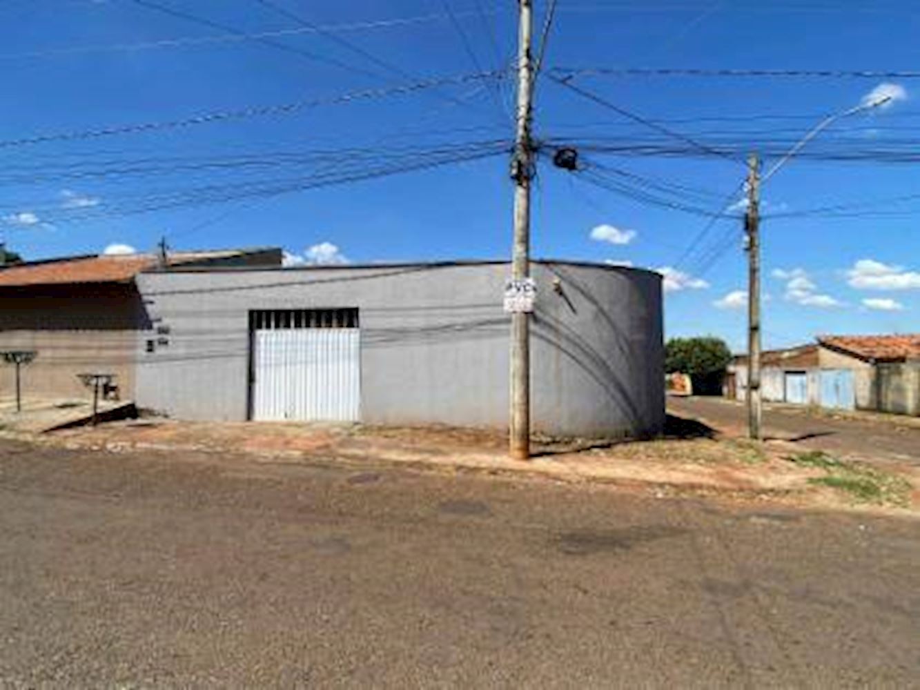 Imagem do imóvel Casa, Padrão, 1 vaga(s) de garagem