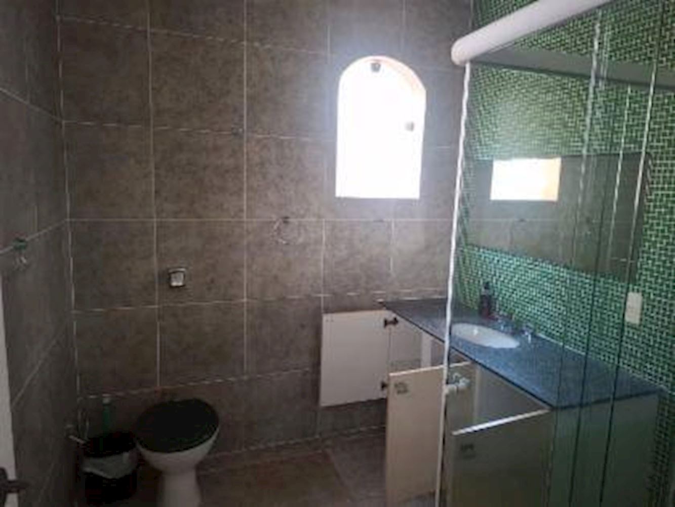 Casa, Padrão, 1 vaga(s) de garagem, localizado em Guarujá - SP, bairro Enseada