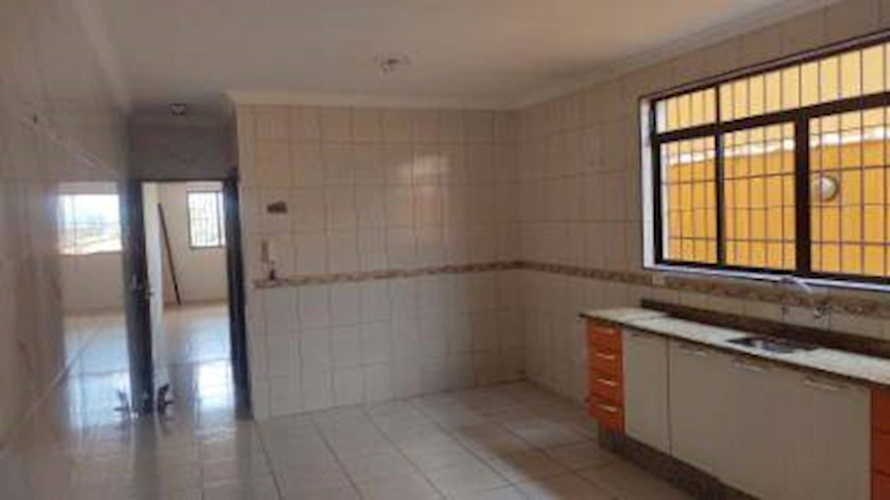 Casa, Padrão, 1 vaga(s) de garagem, localizado em São Paulo - SP, bairro Vila Liderança