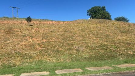 Terreno no "Condomínio Alpha Parque Recôncavo" em Amparo - Santo Antônio de Jesus/BA