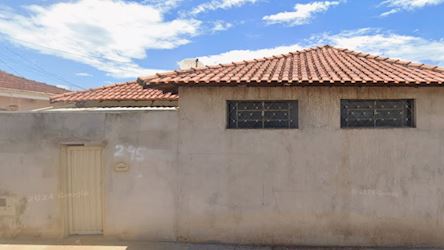 Casa no Jardim Gurilândia em Santa Rosa de Viterbo/SP