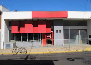 Imóvel Comercial no Centro de Dourado/SP