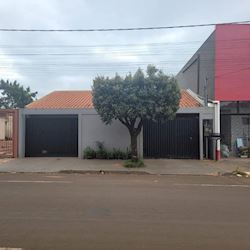 Casa, Padrão, 0 vaga(s) de garagem