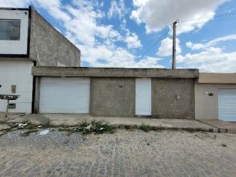 Casa, Padrão, 0 vaga(s) de garagem