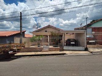 Casa, Padrão, 1 vaga(s) de garagem