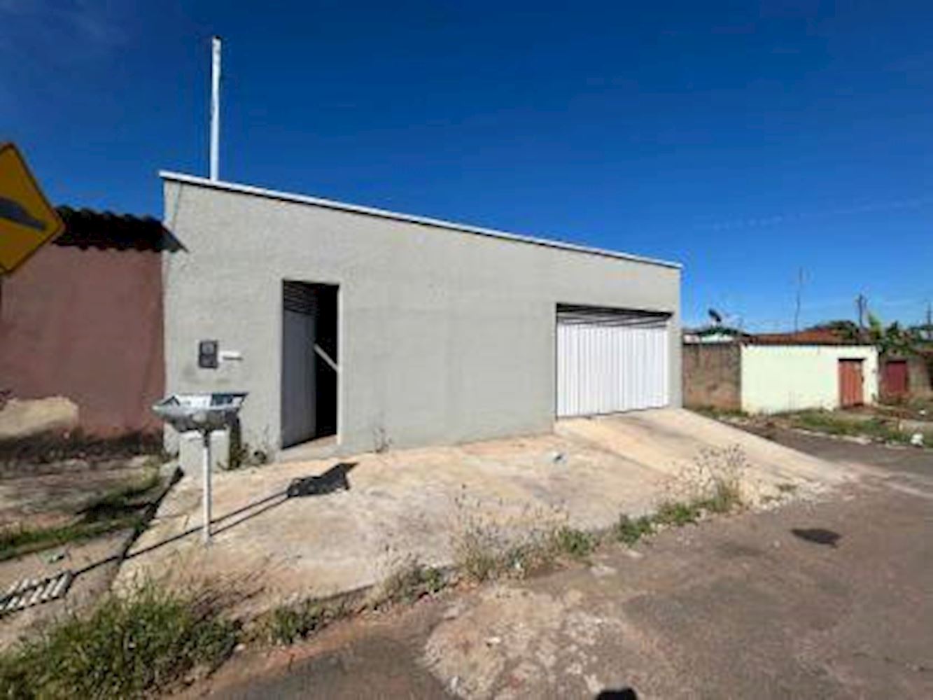 Imagem do imóvel Casa - Conjunto Dona Iris Ii - Trindade/GO