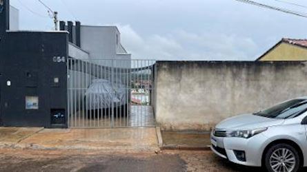 Casa em leilão em Santana Da Vargem