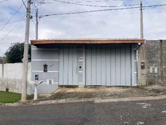 Casa em leilão em Pindamonhangaba