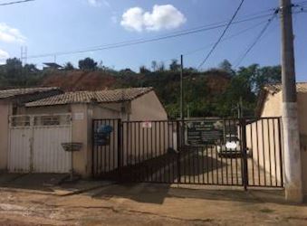 Casa em leilão em Belford Roxo
