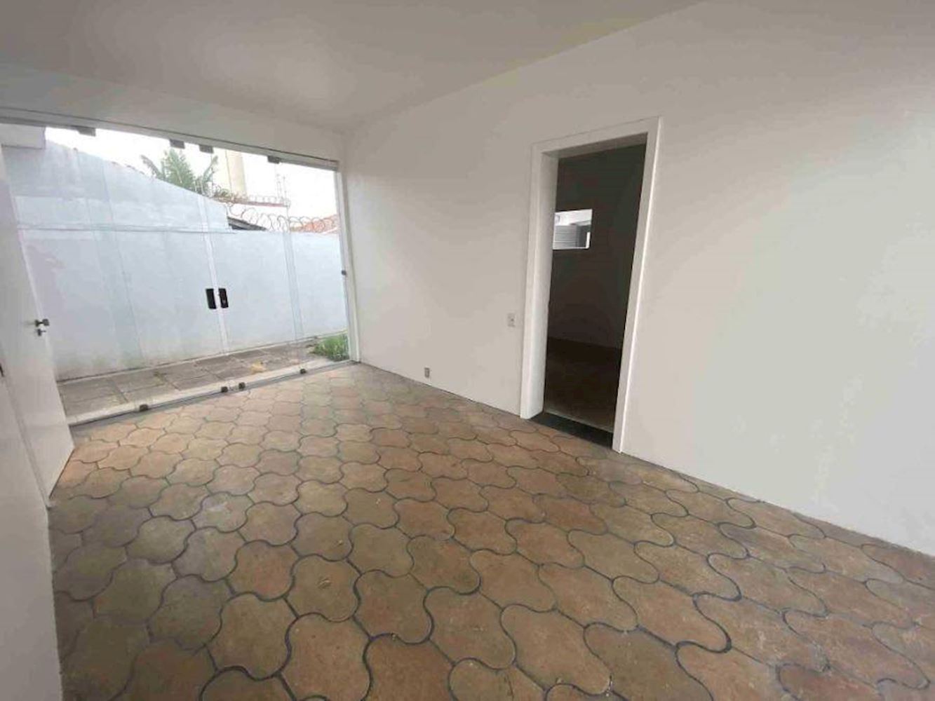 Comercial com 3 quartos no Centro (foto 2 de 15)