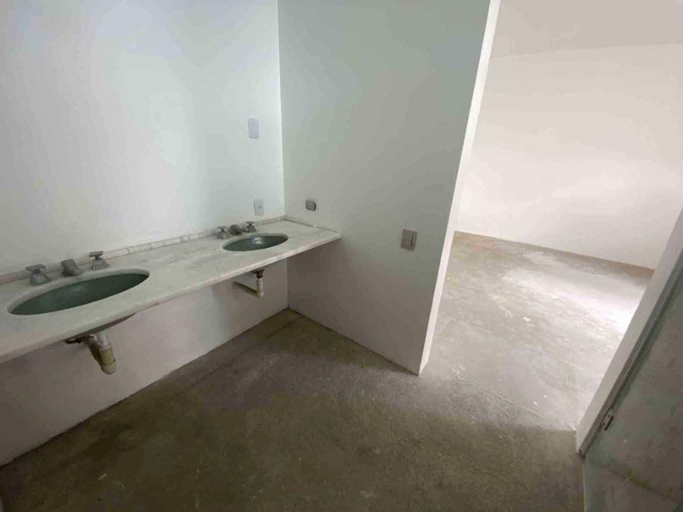 Comercial com 3 quartos no Centro (foto 5 de 15)
