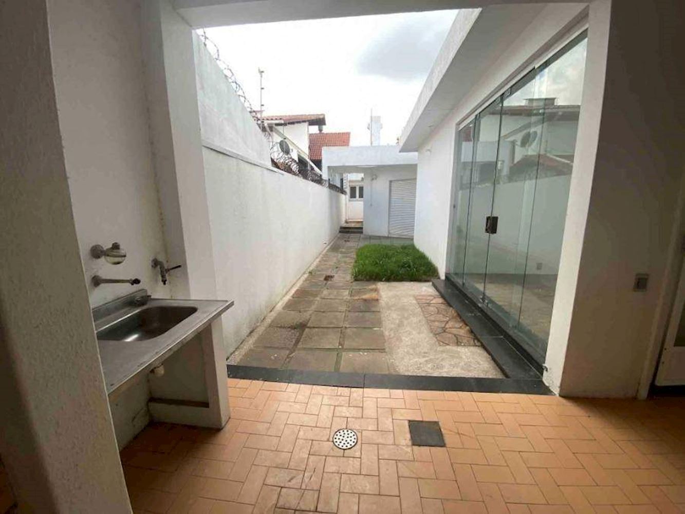 Comercial com 3 quartos no Centro (foto 14 de 15)