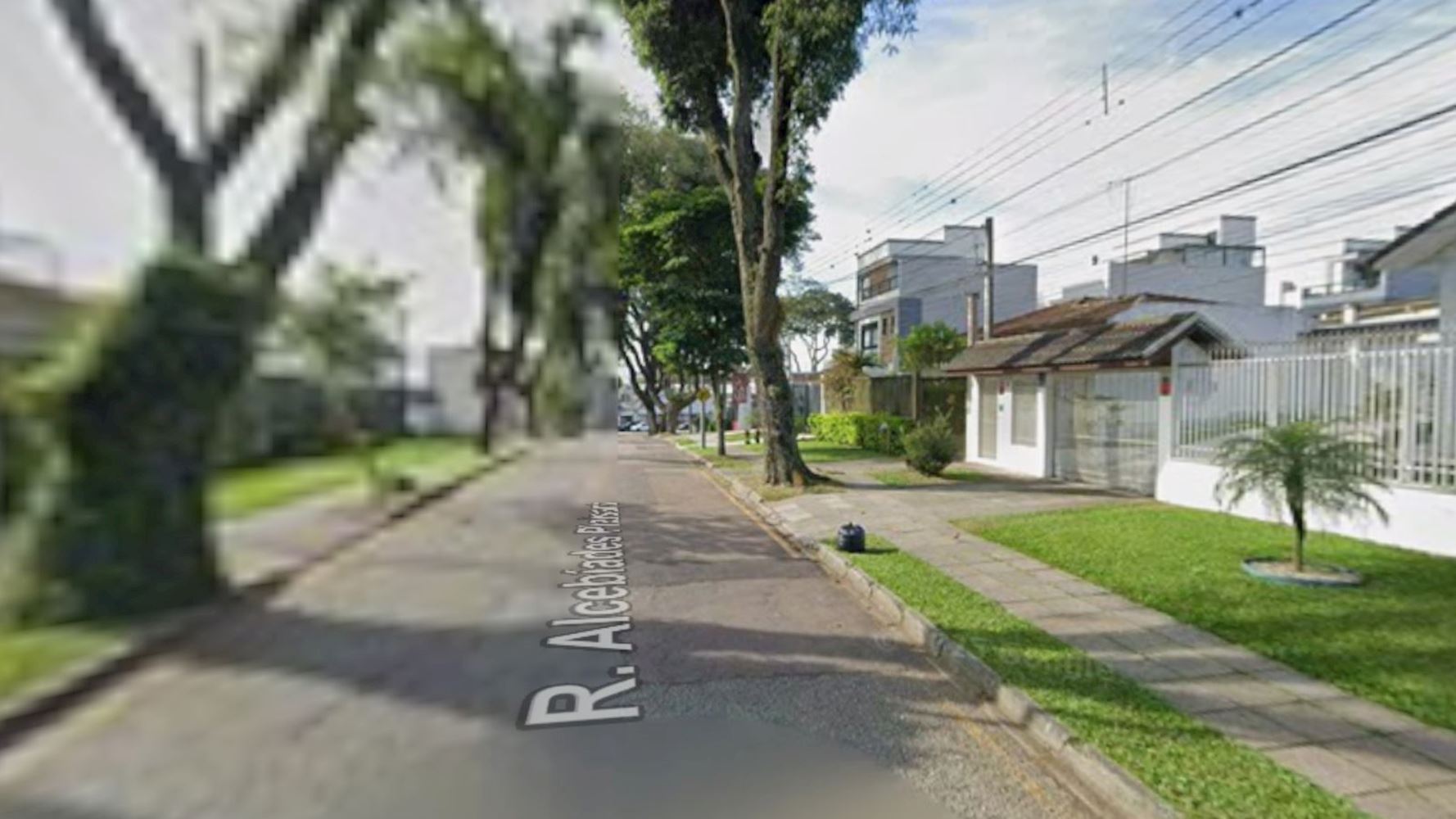 Casa no Água Verde (foto 3 de 4)