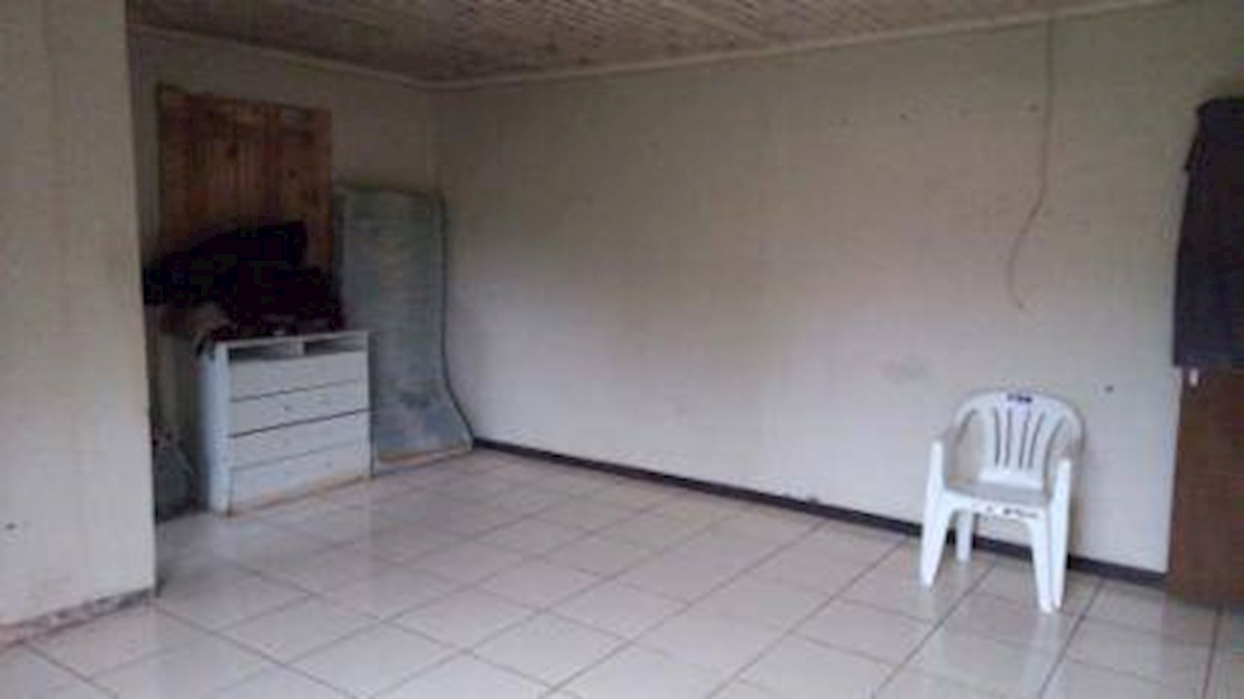 Casa com 3 quartos no União (foto 10 de 12)