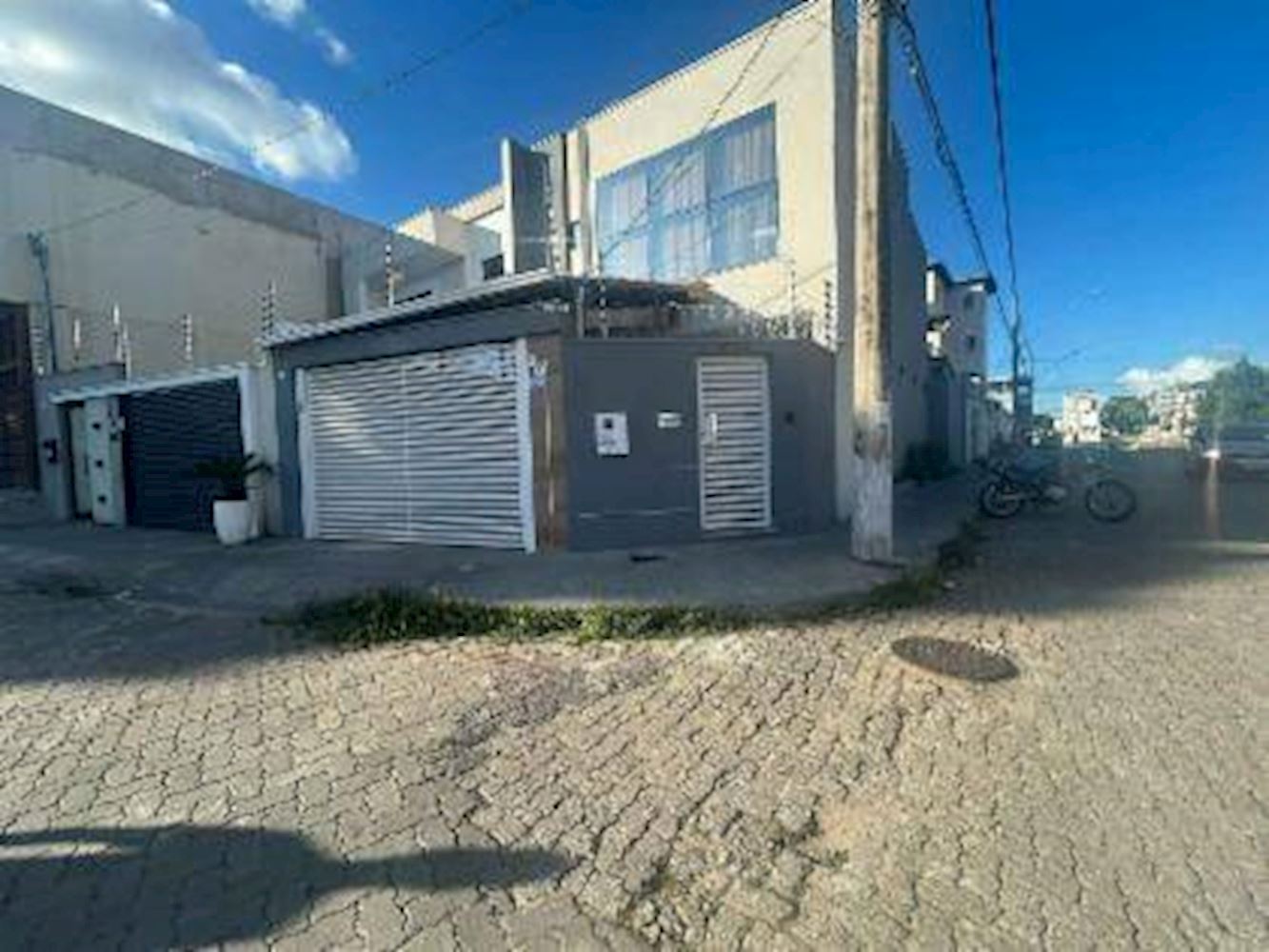 Casa no Maria Eugênia (foto 2 de 12)