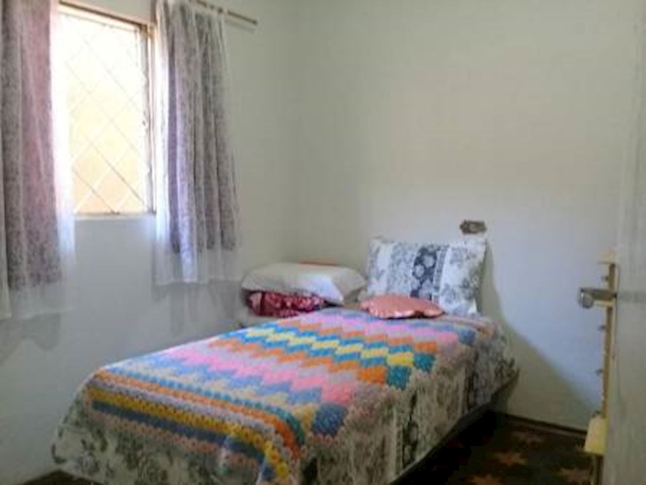 Casa com 3 quartos no Vila Bela Vista (foto 8 de 10)