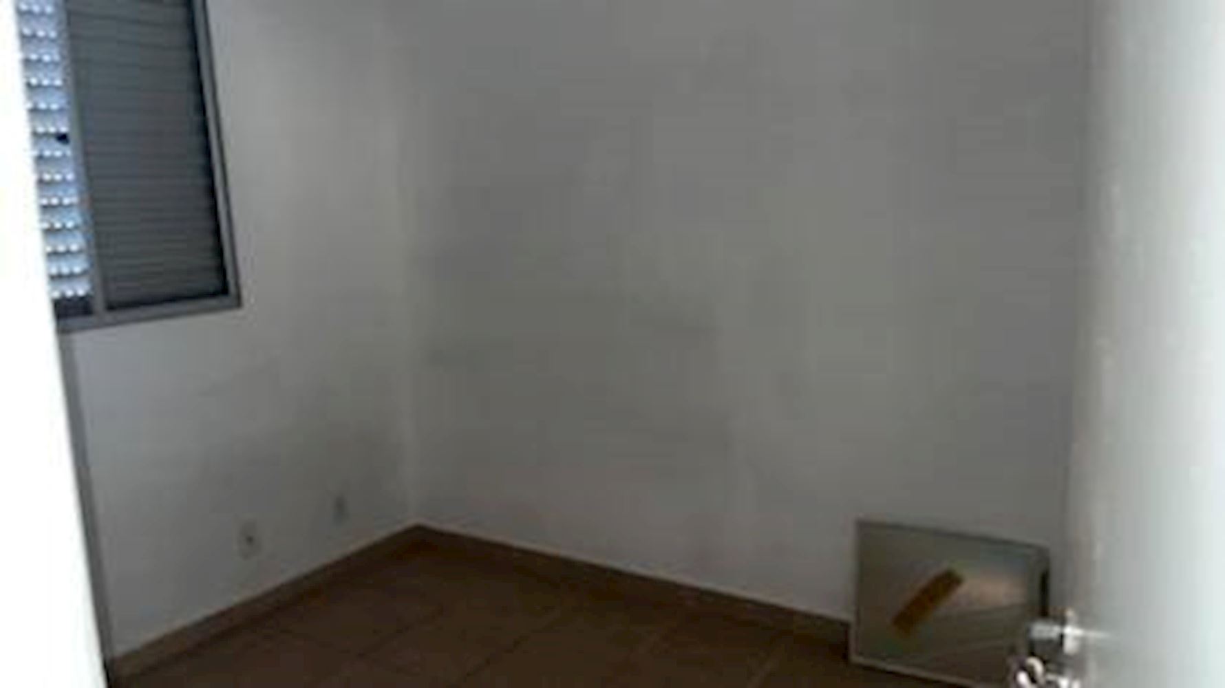 Apartamento no Jardim Maria Rosa (foto 13 de 13)