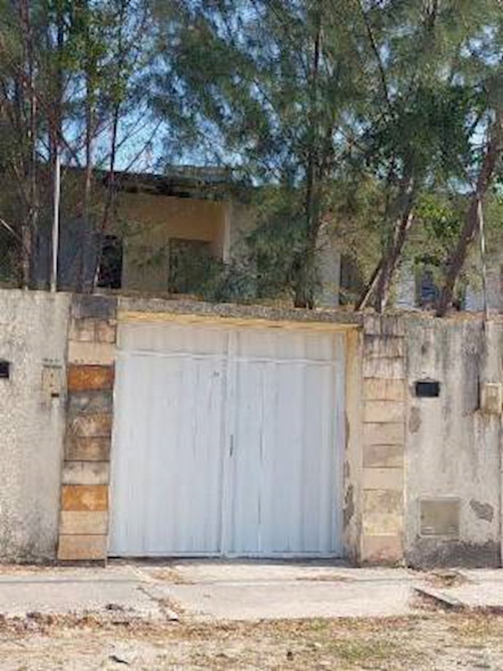 Casa no Mal Cozinhado (foto 2 de 15)