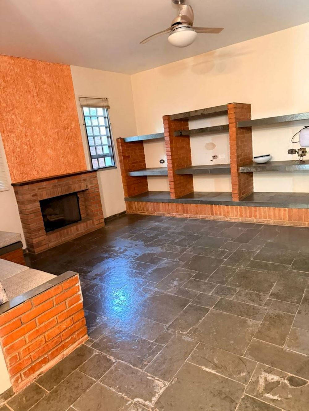 Casa com 2 quartos no Centro (foto 8 de 15)