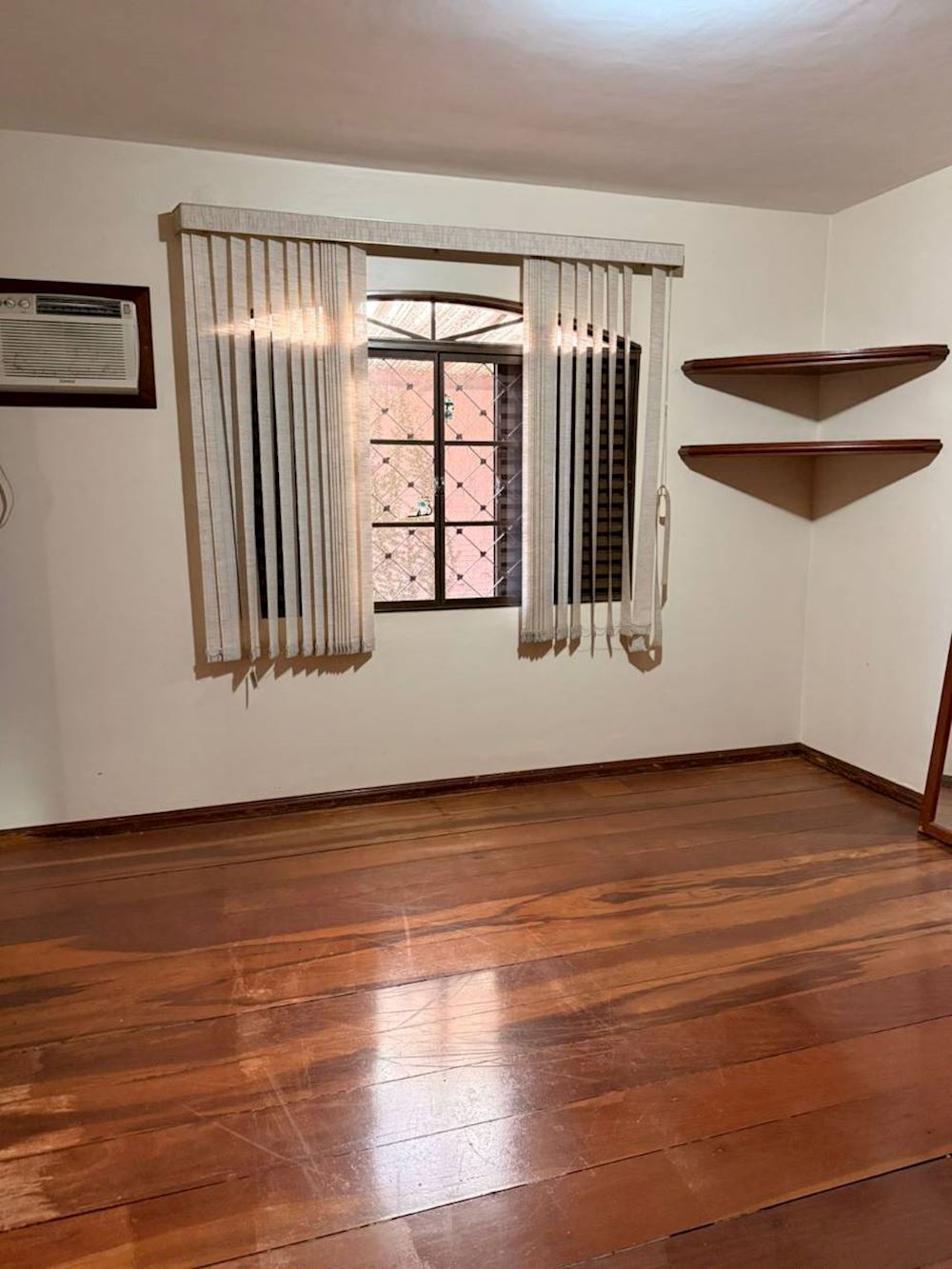 Casa com 2 quartos no Centro (foto 13 de 15)