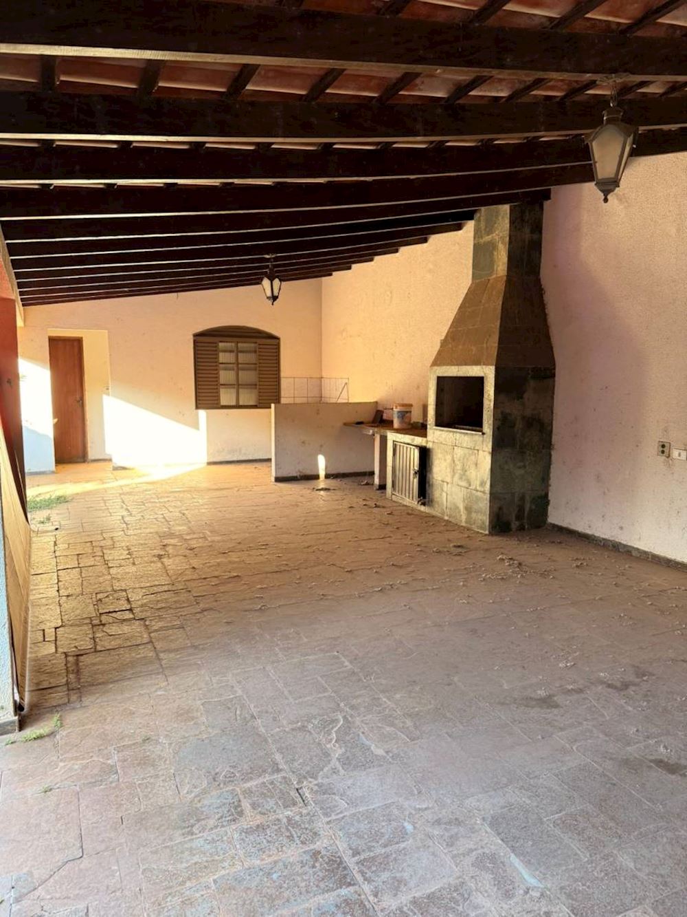 Casa com 2 quartos no Centro (foto 15 de 15)