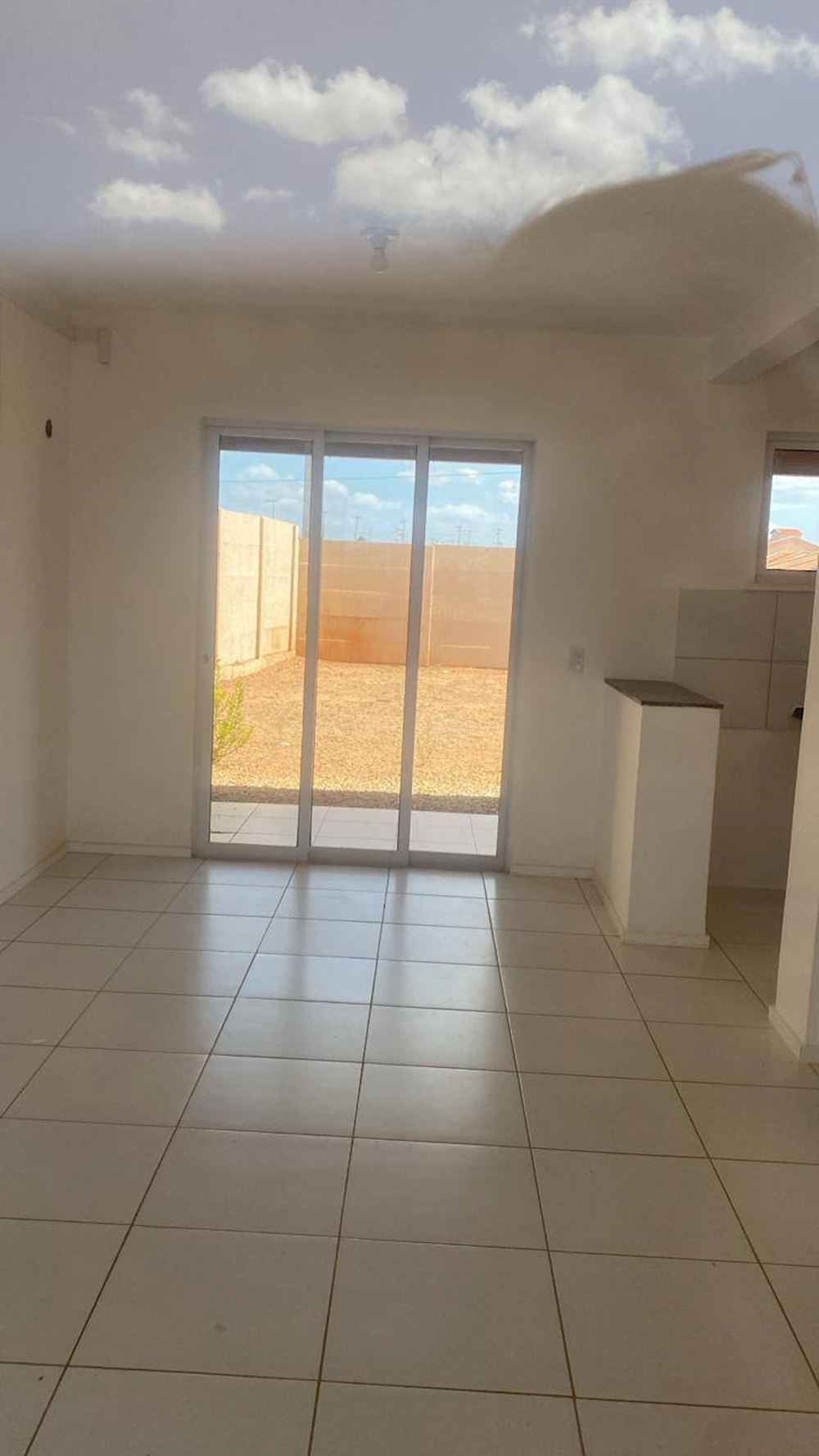 Casa com 2 quartos no Croatá (foto 2 de 11)