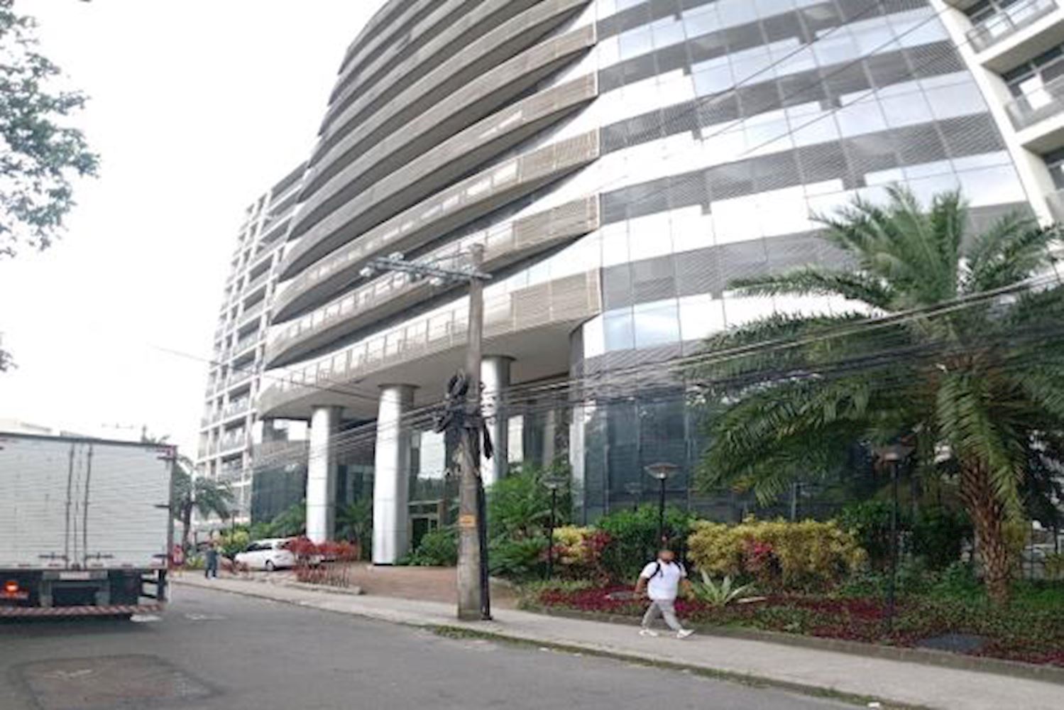 03 Salas Comerciais no "Edifício Alfa Corporate" - São Cristovão - Rio de Janeiro/RJ — foto principal