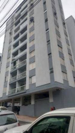 Apartamento no "Edifício Monike" - Comerciário - Criciúma/SC — foto principal