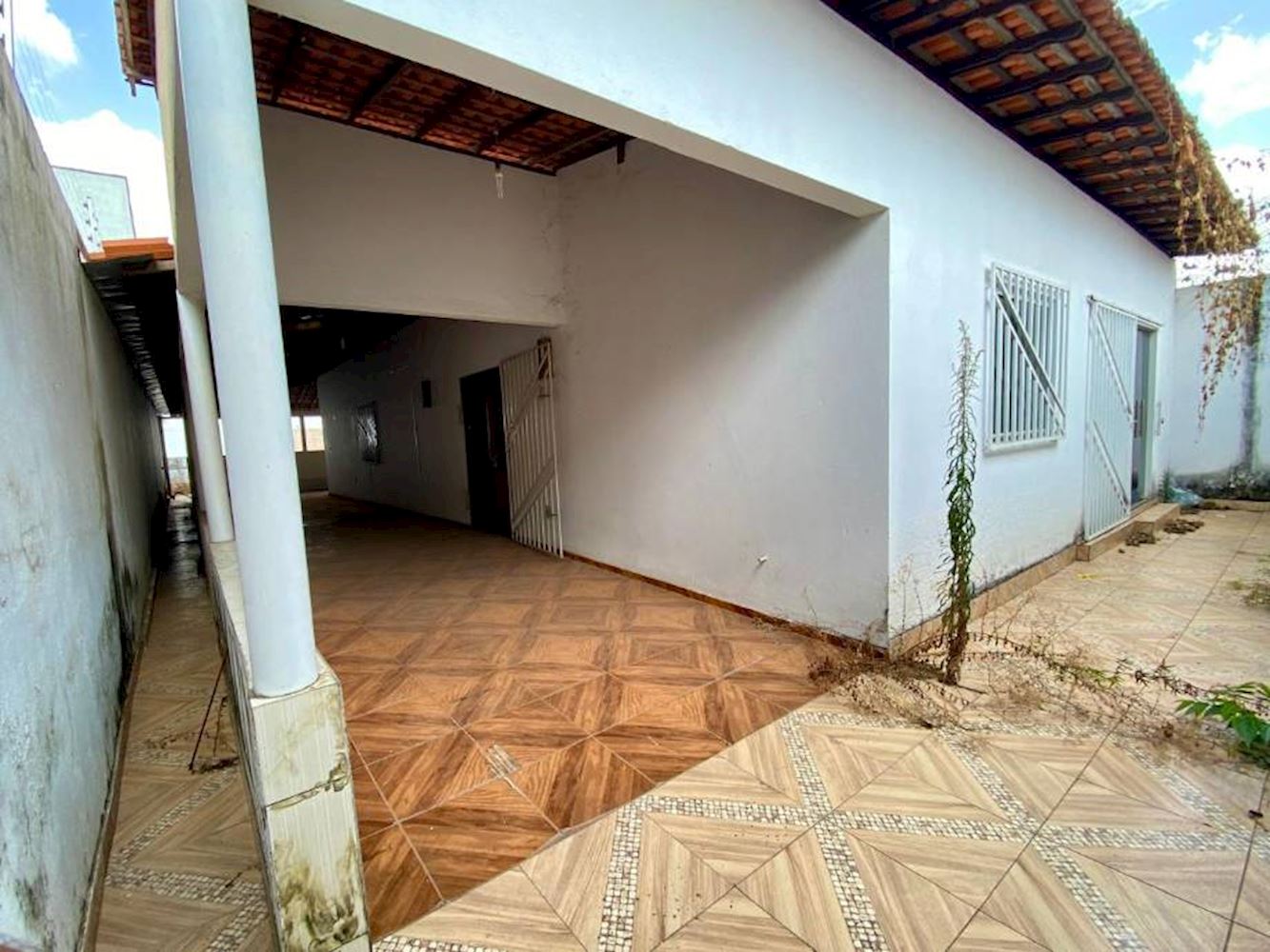 Casa com 3 quartos no Santa Filomena (foto 3 de 30)