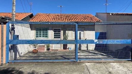 Casa, Padrão, 0 vaga(s) de garagem — foto principal