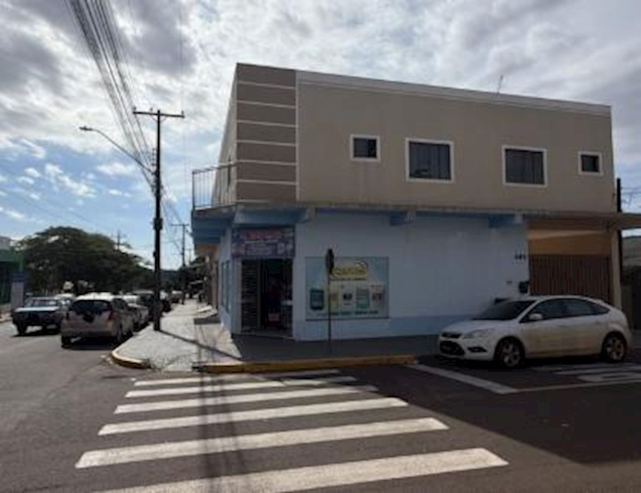 Comercial na Vila Pioneiro (foto 4 de 8)